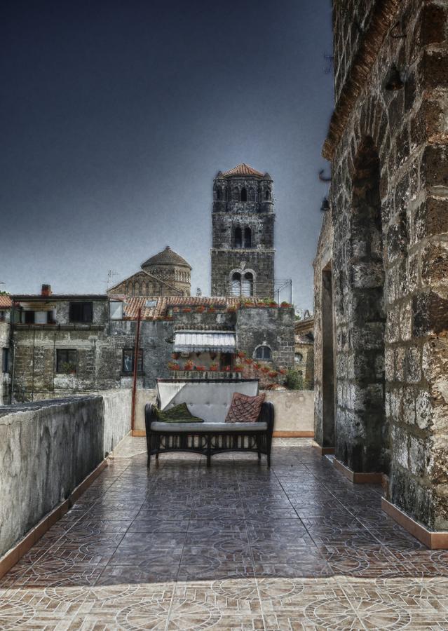 Bed and Breakfast La Pietra D'Argento Caserta Vecchia Exterior foto